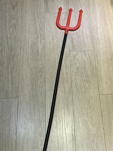 إكسسوارات أزياء ALEIFLE Devil Pitchfork للنساء البالغات، إكسسوار Devils Demon Prop Pitch Fork Trident، من أجل فستان الهالوين الشيطاني، 44 بوصة أحمر طويل in Kuwait