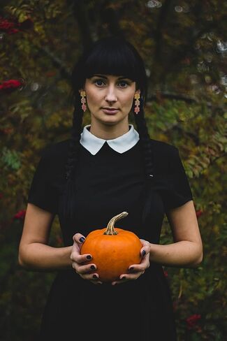 INNERDIVA Halloween Earrings for Women Skull BOO Pumpkin Ghost Maple Leaf Earrings Holiday Festive Jewelry Gifts in Saudi Arabia
