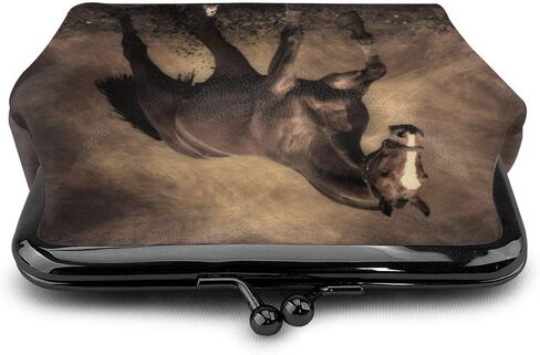 محفظة جلد صغيرة للعملات المعدنية من سترينجر ثينغز، محفظة صغيرة بقفل قابل للتغيير بمشبك اغلاق بمشبك اغلاق للنساء والفتيات in Kuwait