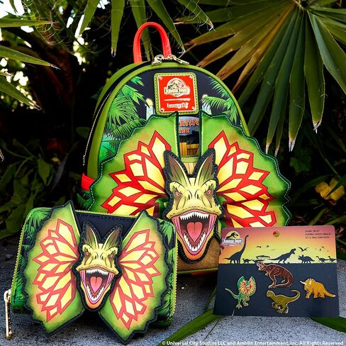 محفظة Loungefly Jurassic Park للذكرى الثلاثين، حصرية لأمازون in Saudi Arabia