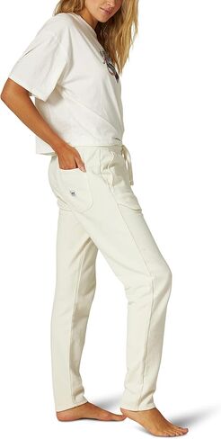 بنطال Lee Women's High Rise Utility Balloon Taper in Saudi Arabia