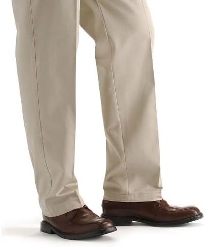 Lee Men's Stain Resistant Relaxed-fit Flat Front Pant in Saudi Arabia