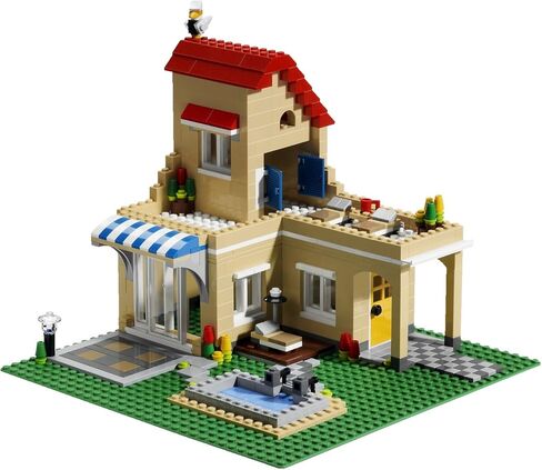 LEGO Creator Family Home (6754) in Saudi Arabia