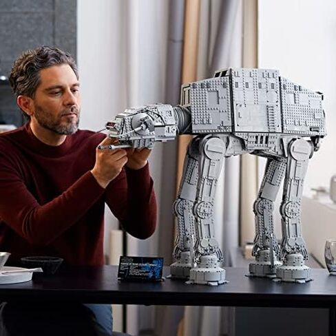 Lego Star Wars at-at Ultimate Collector Series 75313 Building Set with 6,785 Pieces in Saudi Arabia