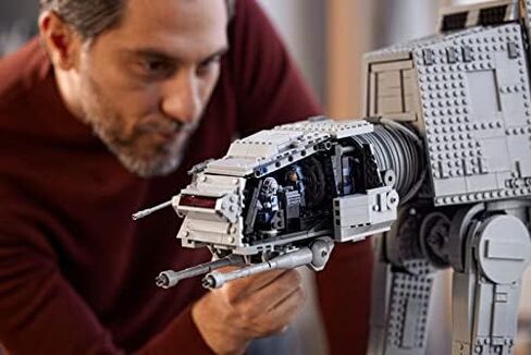Lego Star Wars at-at Ultimate Collector Series 75313 Building Set with 6,785 Pieces in Saudi Arabia