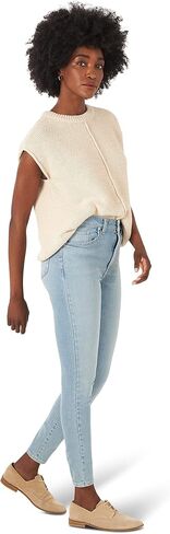 Lee Women's High Rise Skinny Jean in Saudi Arabia