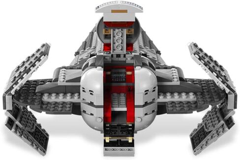 LEGO Star Wars Darth Maul's Sith Infiltrator 7961 in Saudi Arabia