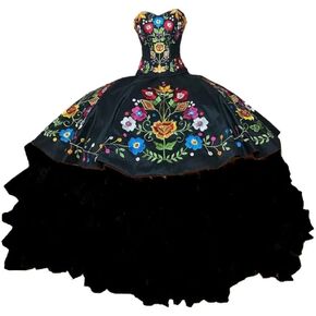 Vintage Ball Gown Flowers Embroidery Black Quinceanera Dresses Mexican Puffy Skirt Prom Sweet 16 Dress 2022 in Kuwait