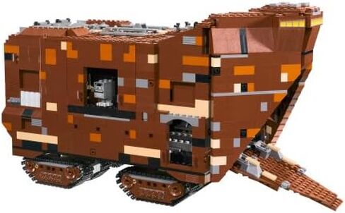 LEGO Star Wars Sandcrawler in Saudi Arabia