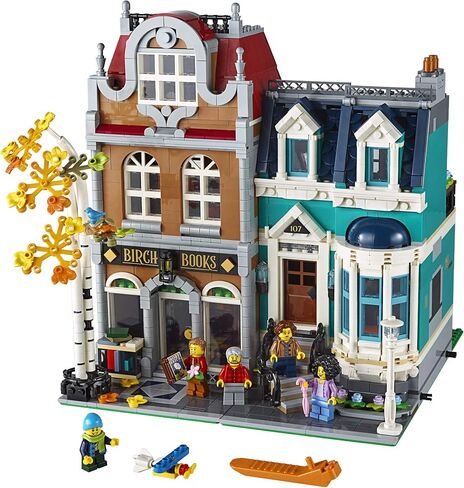 LEGO Creator Expert Bookshop 10270 Modular Building, Home Décor Display Set for Collectors, Advanced Collection, Gift Idea for 16 plus Year Olds in Saudi Arabia