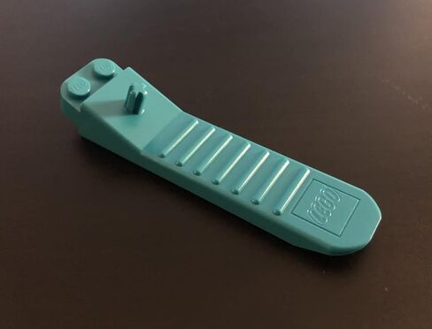 LEGO Classic 630 Building Accessory - Brick and Axel Separator Tool 8 Pack Mixed Color Set (4 Orange and 4 Dark Turquoise) in Saudi Arabia