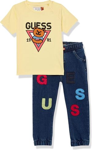 مجموعة من قطعتين من تي شيرت منسوج برسومات جرافيكية قصيرة الأكمام للأولاد من GUESS وسروال من قماش الدنيم المنسوج القابل للسحب in Kuwait