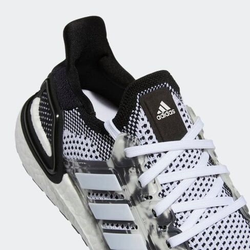 حذاء أديداس Ultraboost 19.5 DNA للرجال in Saudi Arabia