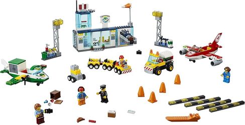 LEGO Juniors City Central Airport 10764 Building Kit (376 Pieces) (Discontinued by Manufacturer) in Saudi Arabia