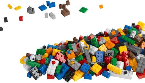 LEGO Creative Building Kit, 650 pieces 5749 in Saudi Arabia