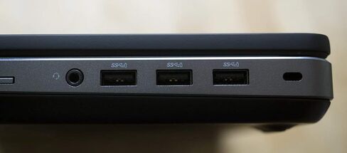 لاب توب ديل بريسيشن 7510 فل اتش دي 15.6 انش للعمل- انتل كواد كور i7-6820HQ، ذاكرة رام 32 جيجا، 512 جيجا اس اس دي، واي فاي، USB 3.0، Numeric K.B) انفيديا كوادرو M1000M 4 جيجا DDR5 (تم تجديد) in Kuwait