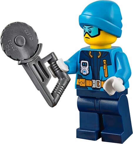 LEGO City Winter Holiday Minibuild - Arctic Explorer Minifigure with Snowmobile (40 Pieces) in Saudi Arabia