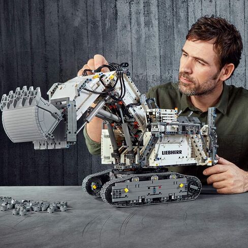 LEGO Technic Liebherr R 9800 Excavator 42100 Building Kit (4,108 Pieces) in Saudi Arabia