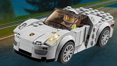 LEGO 75910 Porsche 918 Spyder in Saudi Arabia