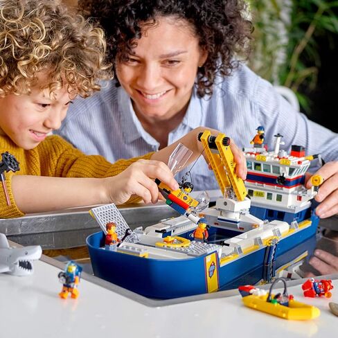 LEGO City Ocean Exploration Ship 60266, Toy Exploration Vessel, Mini Helicopter, Submarine, Shipwreck with Treasure, Lifeboat, Stingray, Shark, Plus 8 Minifigures (745 Pieces) in Kuwait