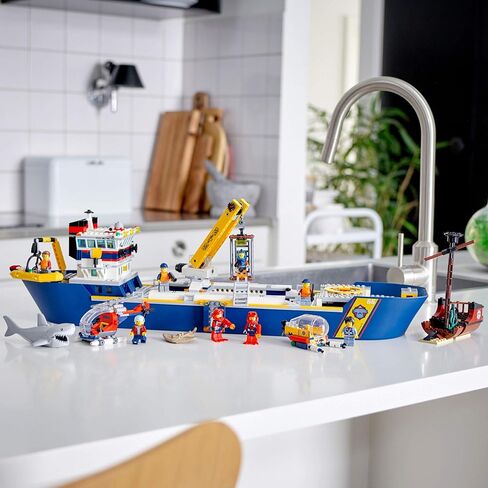 LEGO City Ocean Exploration Ship 60266, Toy Exploration Vessel, Mini Helicopter, Submarine, Shipwreck with Treasure, Lifeboat, Stingray, Shark, Plus 8 Minifigures (745 Pieces) in Kuwait