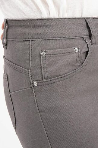 ZENTHACE Women's Basic 5-Pocket Twill Capri Pants Stretch Straight Leg Casual Capris in Saudi Arabia