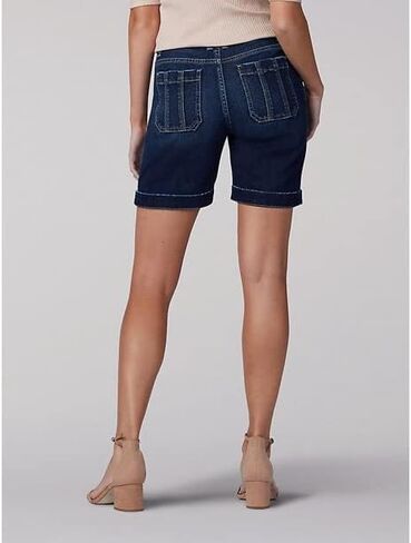 Lee Women's Flex Motion Regular Fit Walkshort in Saudi Arabia