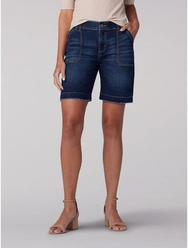 Lee Women's Flex Motion Regular Fit Walkshort in Saudi Arabia