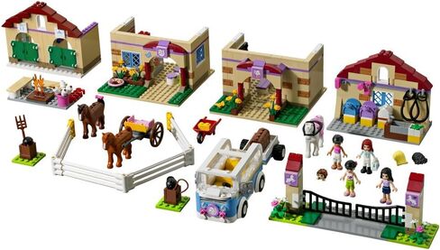 LEGO Friends 3185: Summer Riding Camp in Saudi Arabia