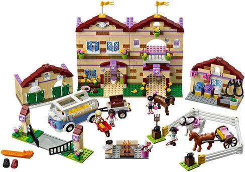 LEGO Friends 3185: Summer Riding Camp in Saudi Arabia
