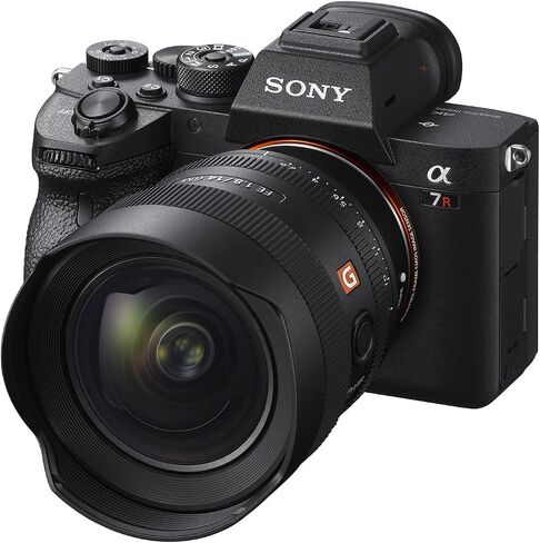 Sony FE 14 ملم f/1.8 GM إطار كامل عدسة برايم جي ماستر واسعة الزاوية مع حافظة صلبة من كوه ومجموعة مناديل العدسات المبللة (3 منتجات) in Saudi Arabia