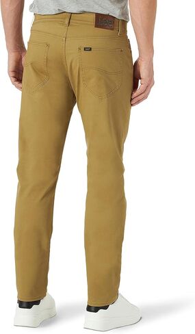 Lee Men's Extreme Motion 5-Pocket Synthetic Straight Pant in Kuwait