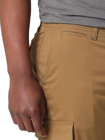Lee Men's Extreme Motion Synthetic Cargo Straight Fit Pant in Saudi Arabia