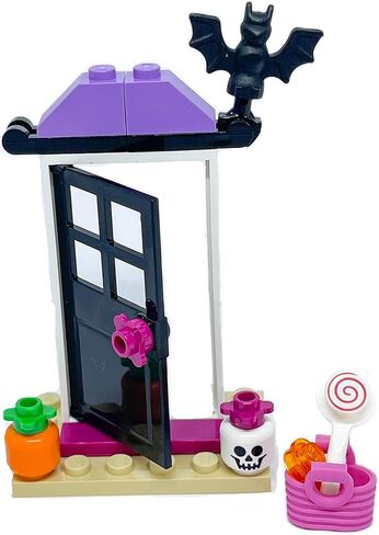 LEGO Friends Accessory Set: Trick or Treat (19pcs) in Saudi Arabia