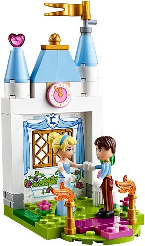 LEGO Cinderella's Carriage 10729 Building Kit in Saudi Arabia