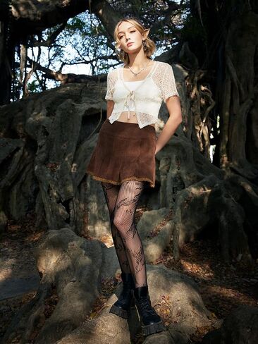 بلوزة نسائية صيفية من Floerns برقبة على شكل حرف V وعقدة عالية ومنخفضة in Kuwait