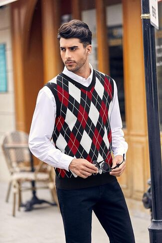Karlywindow Mens Argyle Sweater Vests Rhombus Sleeveless V-Neck Knit Pullover Vest in Saudi Arabia