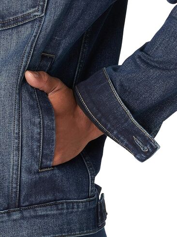 سترة Wrangler Authentics للرجال مبطنة بالصوف من قماش الدنيم in Kuwait