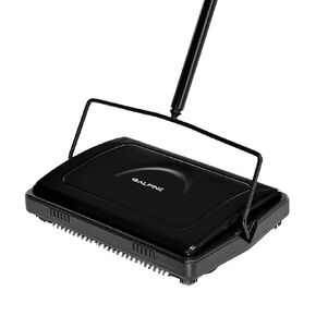 Alpine Industries Triple Brush Floor & Carpet Sweeper – Heavy Duty & Non Electric Multi-Surface Cleaner - Easy Manual Sweeping for Carpeted Floors (Red)