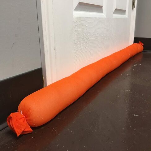 Quick Dam Indoor Water Dam (WUB210-12) - 2.5-Inch x 10-Feet - 12-Pack, Orange & QD1224-6 Water Activated Flood Bags 1ft x 2ft, 6-Pack in Kuwait