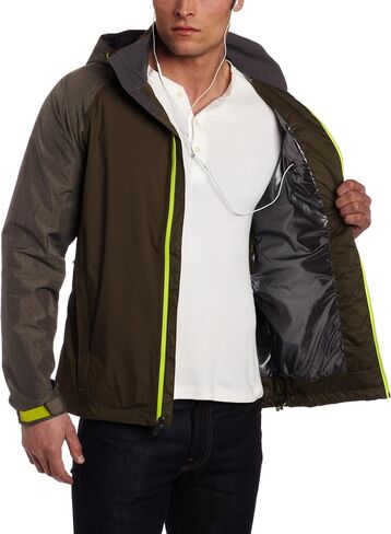 Columbia Men's Rain Tech II Jacket in Saudi Arabia