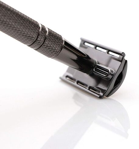 Double Edge Safety Razor with 10pcs Blades, Metal One Single Blade Razor, Classic Wet Shaving Manual Shavers Fits Standard Razor Blades, Gift for Men in Saudi Arabia