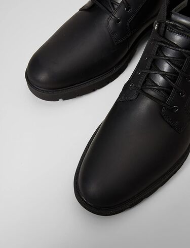 Timberland Men's Fashion Boots in Saudi Arabia