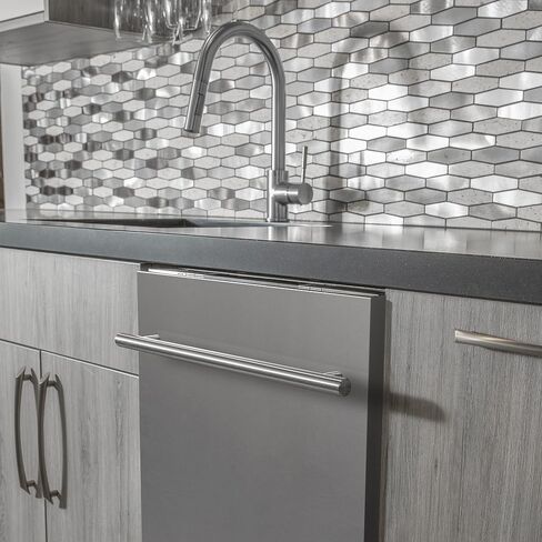 ZLINE 24 in. Top Control Dishwasher in Stainless Steel with Stainless Steel Tub in Saudi Arabia
