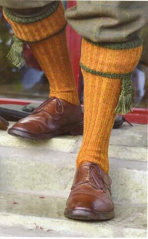 Walker & Hawkes - Mens Shooting Country Kyle Socks & Matching Garter Ties in Saudi Arabia