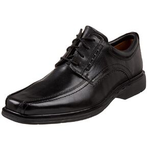 Clarks Men's Un.kenneth Lace-Up in Kuwait