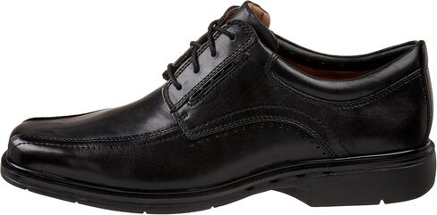 Clarks Men's Un.kenneth Lace-Up in Kuwait
