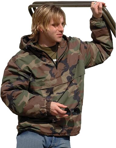 Mil-Tec Combat Anorak Woodland in Saudi Arabia
