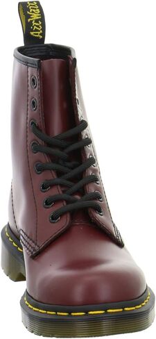 حذاء Dr. Martens الرجالي 1460 ذو التصميم الناعم in Kuwait
