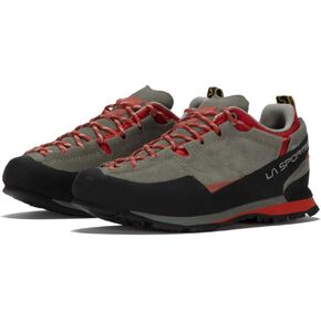 La Sportiva Unisex Low Rise Hiking Boots in Kuwait
